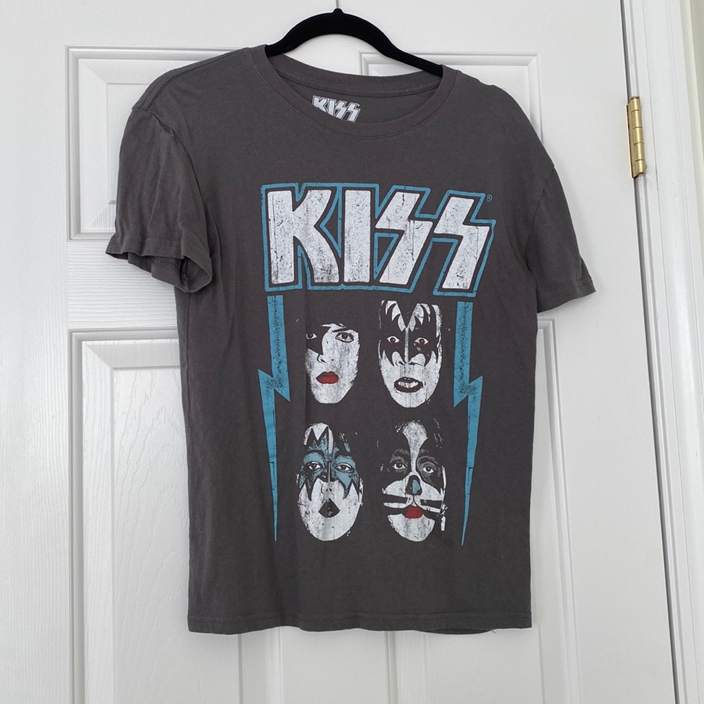 Kiss Graphic Tee